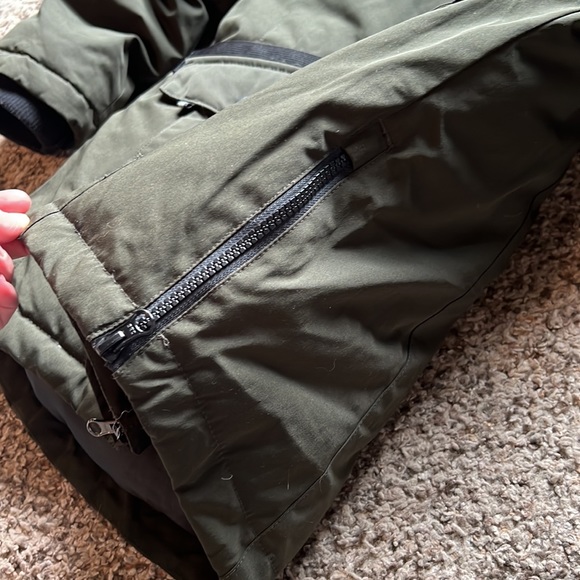 SWISS TECH winter coat girls size L 10/12 - Picture 3 of 8